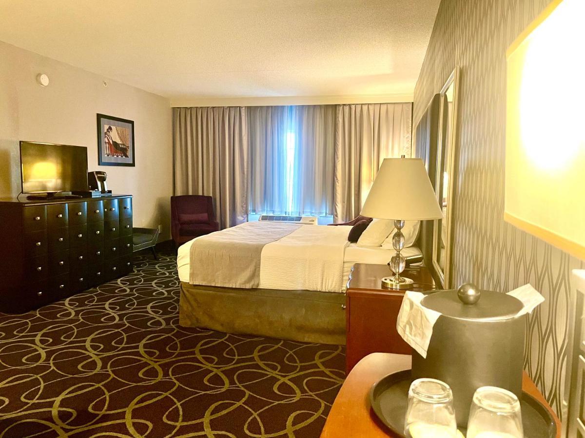 Park Manor Hotel Clifton Park Extérieur photo A room at the hotel
