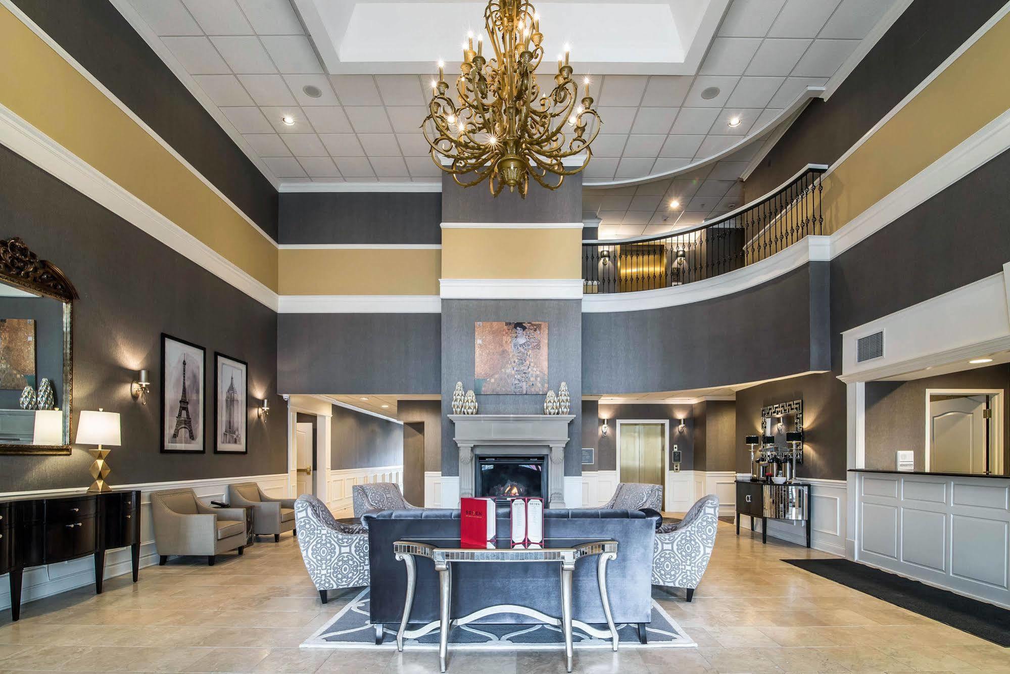Park Manor Hotel Clifton Park Extérieur photo The lobby of the hotel